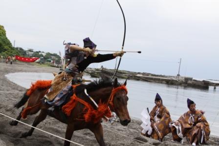 道寸祭り「笠懸」開催