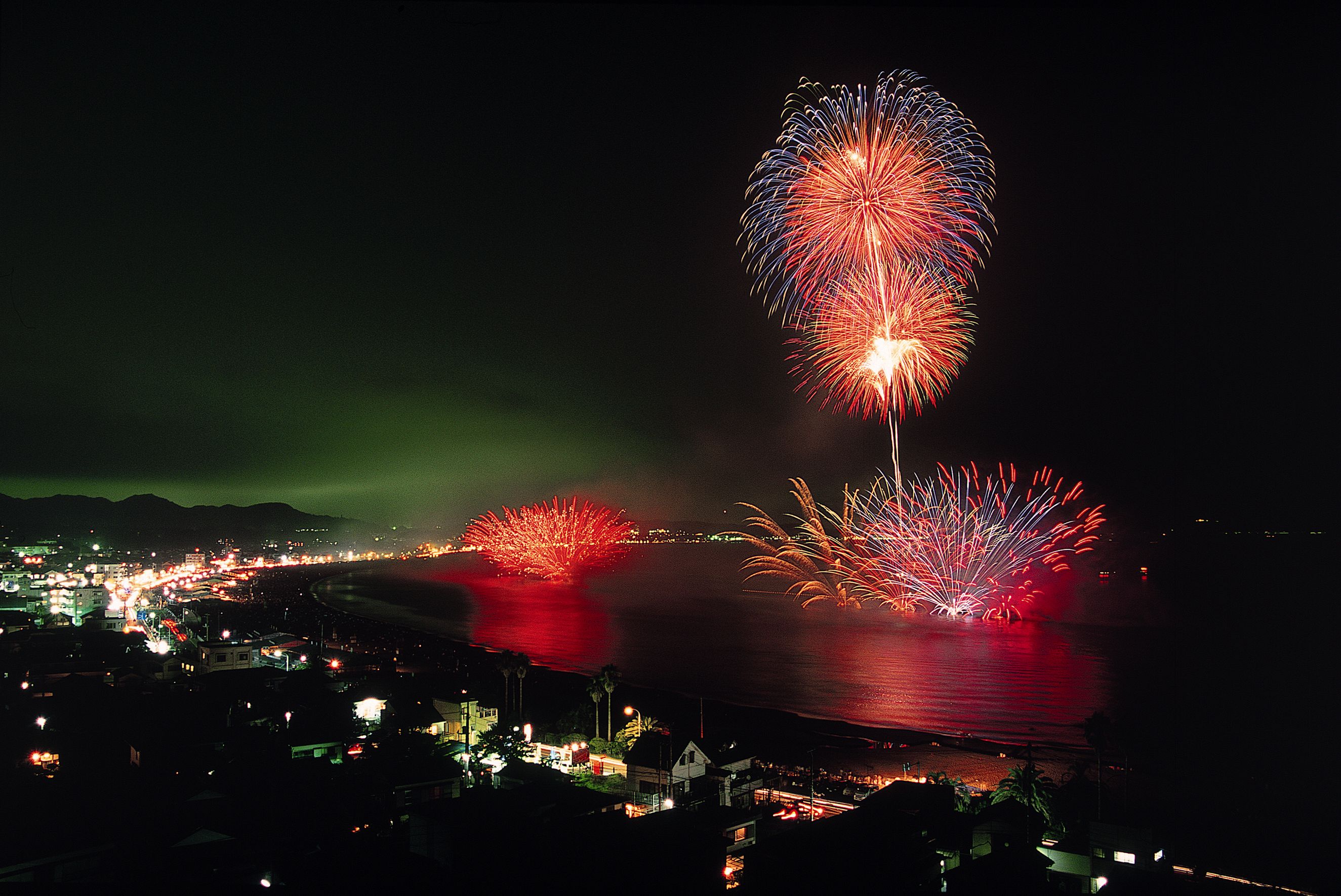 【延期】 第３７回三浦海岸納涼まつり花火大会